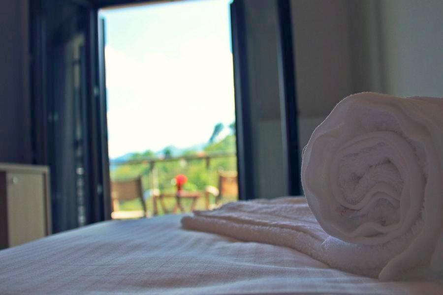 Omilaia Gardiki Bagian luar foto